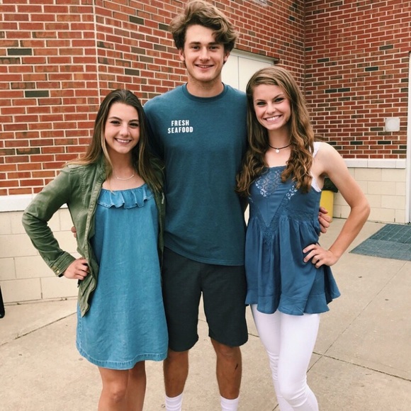 Flowy tank top - Picture 2 of 3